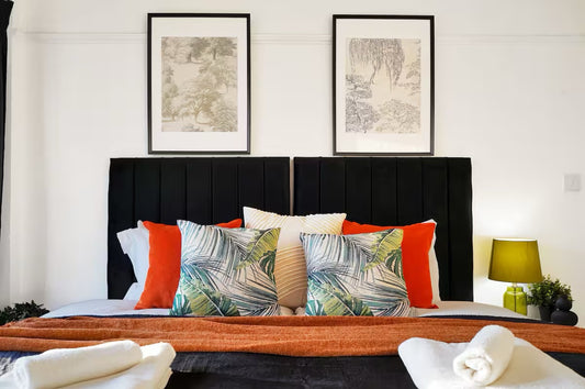 Wembley Oasis — Roomy 4-Bedroom House (Sleeps 14)